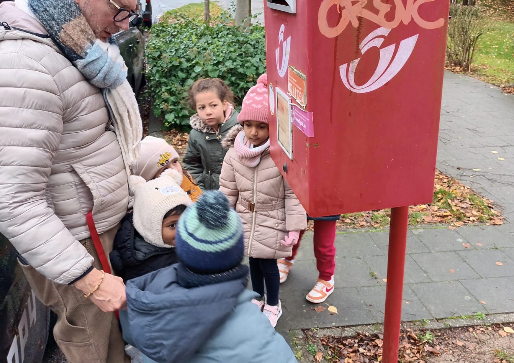 whatsapp image 2025-11-30 at 22.05.08 4